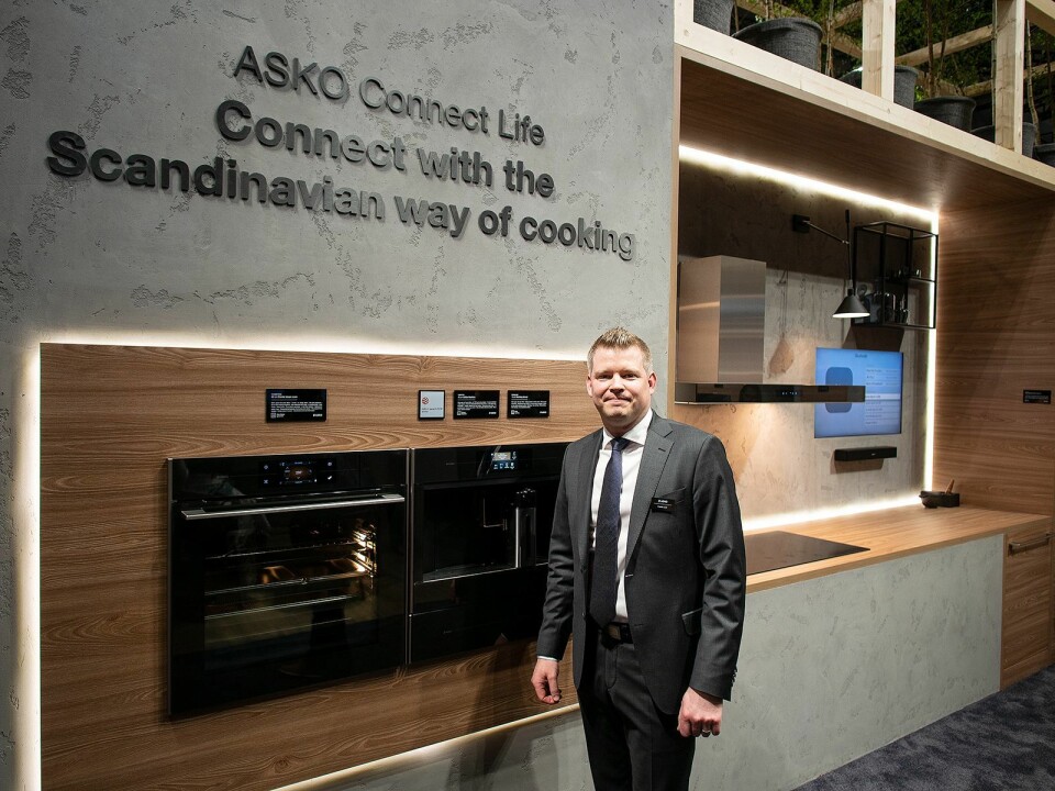 Fredrik Lööf, global merkevareansvarlig i Asko, sier selskapet skal lansere sitt nye Connect Life-konsept i Norden i 2019. Foto: Ola Larsson.