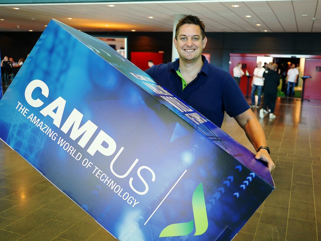 Elkjøp Norge-sjef Fredrik Tønnesen smilte bredt da vi møtte ham på Campus i 2018. I år må kjeden avlyse opplæringsmessen. Foto: Stian Sønsteng Elkjøp Norge-sjef Fredrik Tønnesen smilte bredt da vi møtte ham på Campus i 2018. I år må kjeden avlyse opplæringsmessen. Foto: Stian Sønsteng