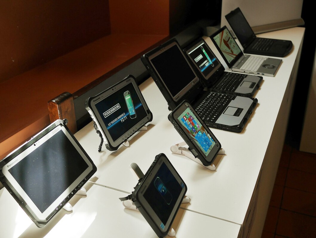 Noe av den øvrige porteføljen til Panasonic Computer Products Solutions, som består av robuste og bærbare datamaskiner og nettbrett. Foto: Stian Sønsteng. Noe av den øvrige porteføljen til Panasonic Computer Products Solutions, som består av robuste og bærbare datamaskiner og nettbrett. Foto: Stian Sønsteng.