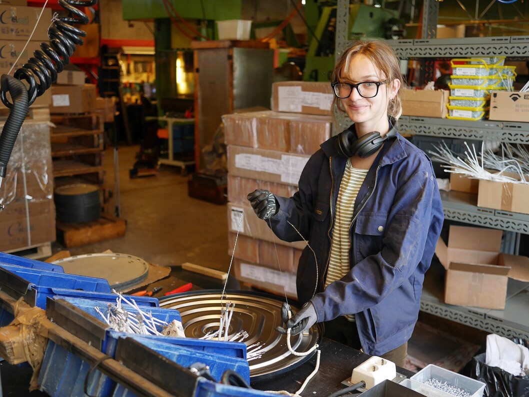 Åsne Engmark er datteren til Håvid, og fjerde generasjon ved Engmark Meteor AS. Foto: Stian Sønsteng. Åsne Engmark er datteren til Håvid, og fjerde generasjon ved Engmark Meteor AS. Foto: Stian Sønsteng.