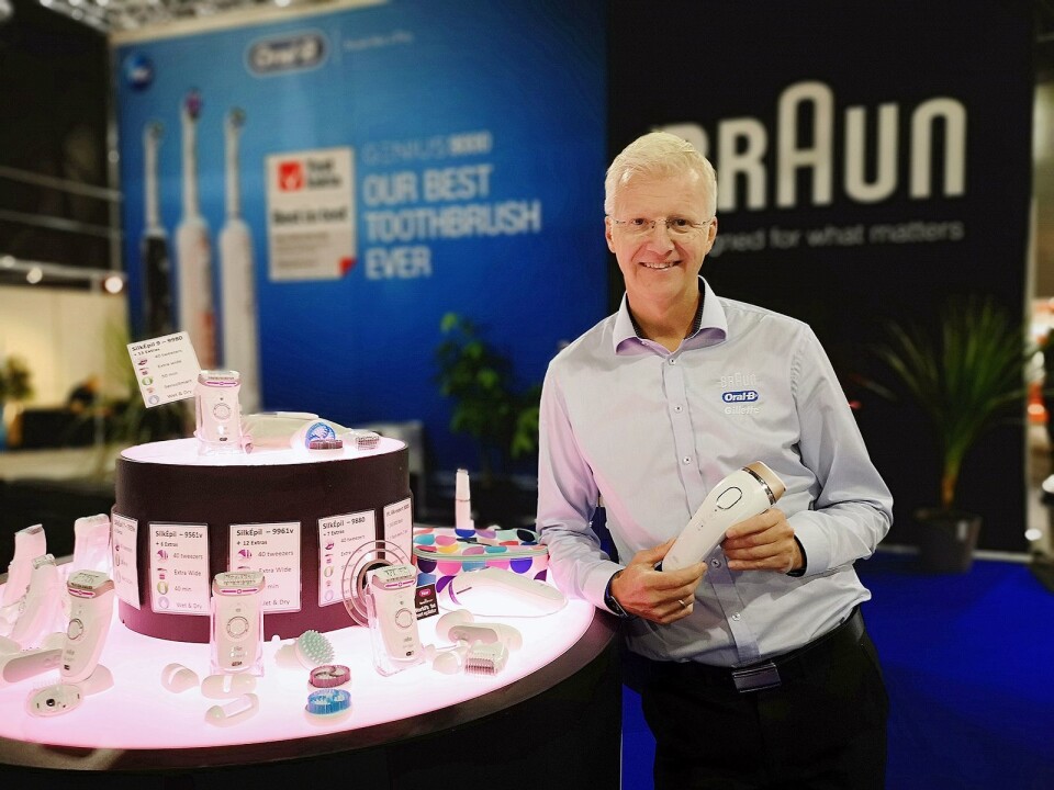Nordisk opplæringsansvarlig i Procter & Gamble, Bjørn Ørn Gustafson, sier hårfjerning for kvinner, spesielt med IPL, er en trend. Foto: Marte Ottemo