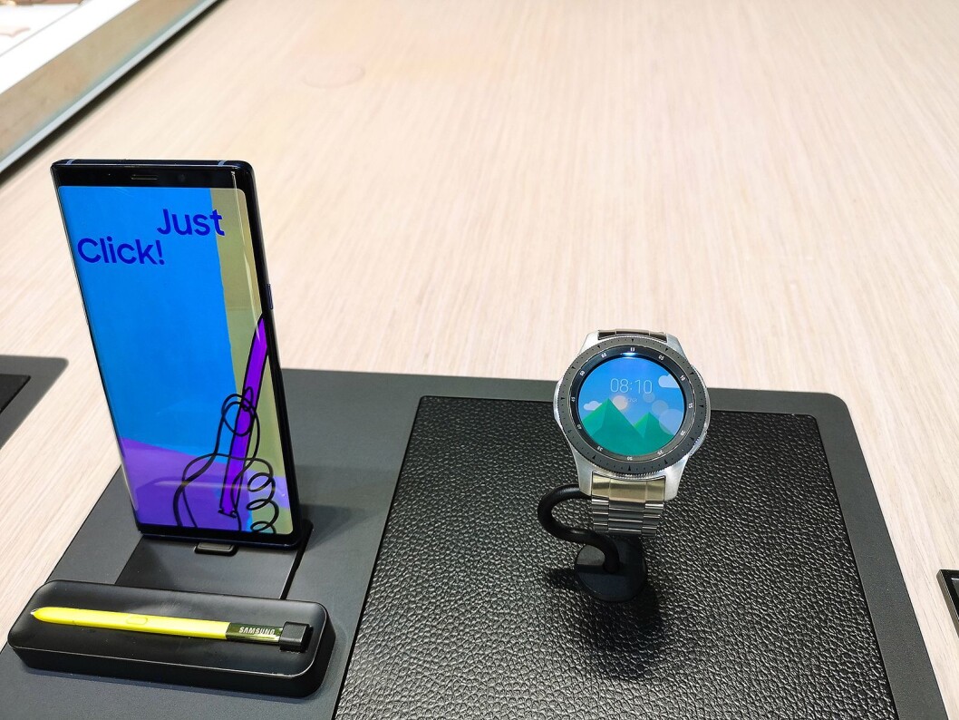 Galaxy Note9 og smartklokken Galaxy Watch ble lansert like i forkant av IFA, og ble selvsagt vist fram i Berlin også. Foto: Marte Ottemo. Galaxy Note9 og smartklokken Galaxy Watch ble lansert like i forkant av IFA, og ble selvsagt vist fram i Berlin også. Foto: Marte Ottemo.