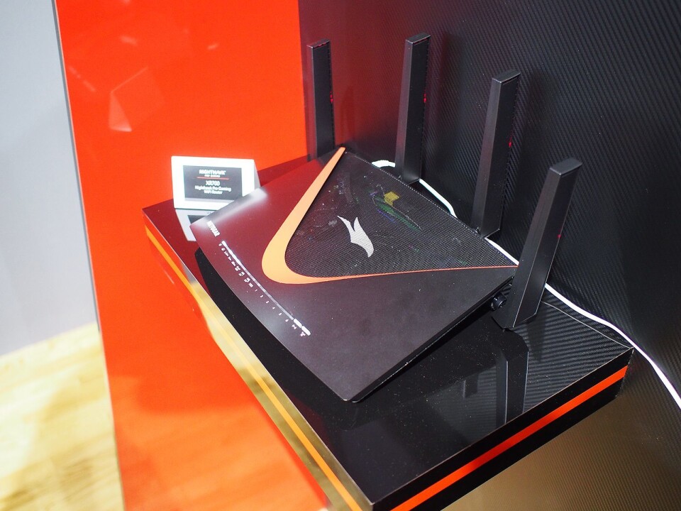 Nighthawk XR700 er navnet på den nye spillruteren fra Netgear. Foto: Jan Røsholm.