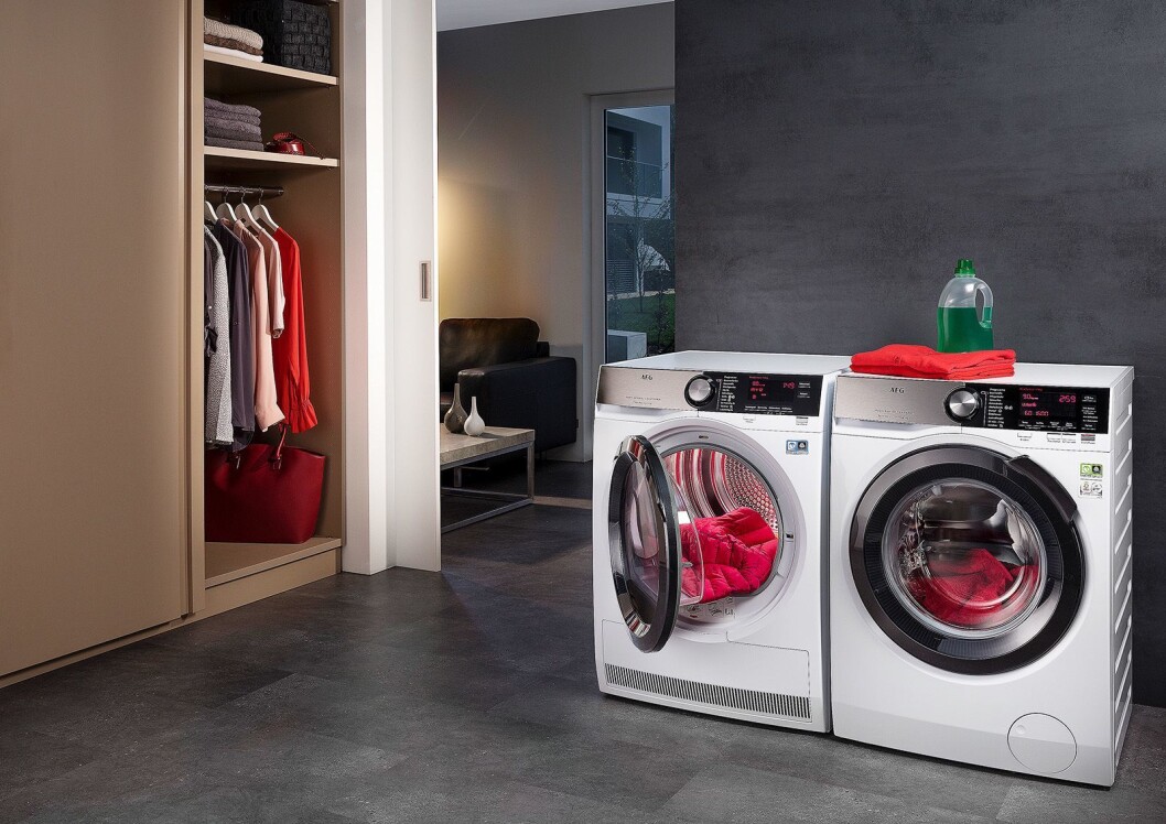 Med en ny sensor tørker AEG Electrolux’ nyeste tørketromler også dunjakken helt tørr. Foto: AEG Electrolux. Med en ny sensor tørker AEG Electrolux’ nyeste tørketromler også dunjakken helt tørr. Foto: AEG Electrolux.