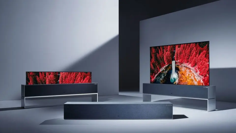 LG Electronics 4K HDR rulle-TV Signature R er på 65 tommer - helt utrullet. Foto: LG Electronics. LG Electronics 4K HDR rulle-TV Signature R er på 65 tommer - helt utrullet. Foto: LG Electronics.