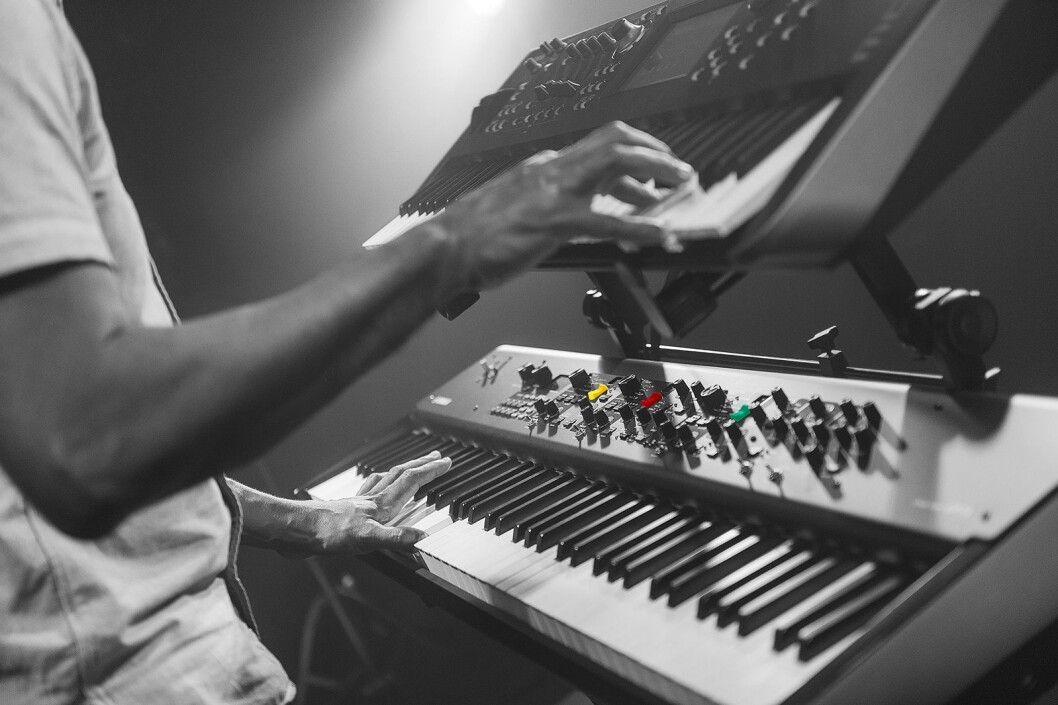 Yamaha CP88 og CP73 (bildet) har fått enklere betjening, blant annet med vippebryterne man kjenner fra klassiske Yamaha-orgler. Foto: Yamaha Yamaha CP88 og CP73 (bildet) har fått enklere betjening, blant annet med vippebryterne man kjenner fra klassiske Yamaha-orgler. Foto: Yamaha