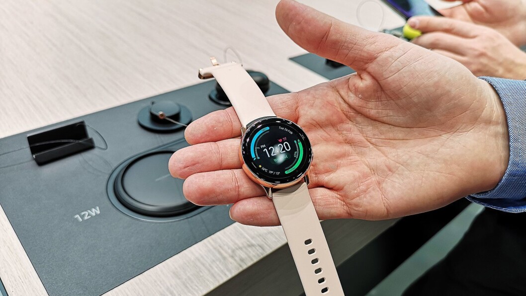 Samsung Galaxy Watch Active. Foto: Marte Ottemo. Samsung Galaxy Watch Active. Foto: Marte Ottemo.