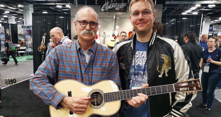 COLLINGS MED GITAR 2.0