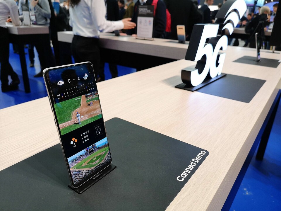 Samsung kommer med en egen 5G-mobil, men lansering i Norge avhenger av når nettene settes i stand. Foto: Marte Ottemo.
