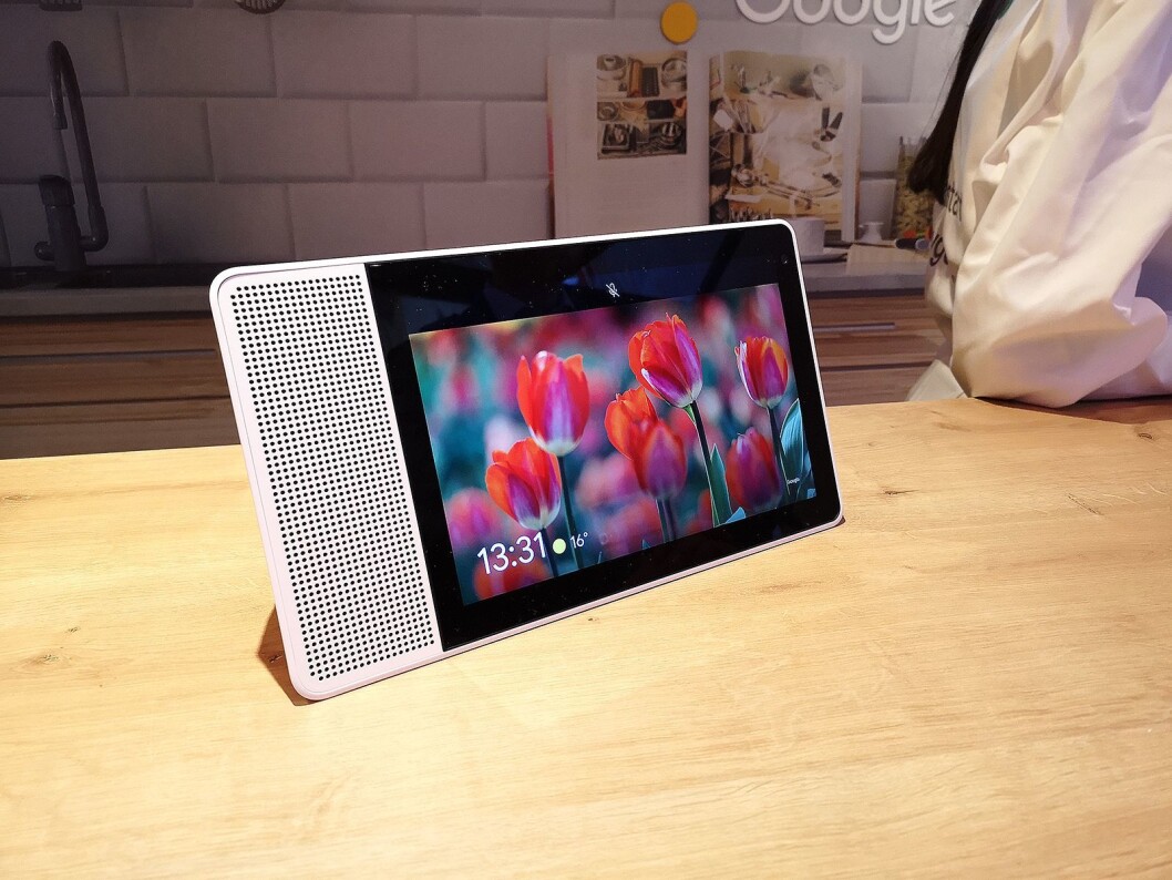 Lenovo Smart Display er et av smarthjem-produktene selskapet håper å lansere i Norge i løpet av året. Foto: Marte Ottemo. Lenovo Smart Display er et av smarthjem-produktene selskapet håper å lansere i Norge i løpet av året. Foto: Marte Ottemo.