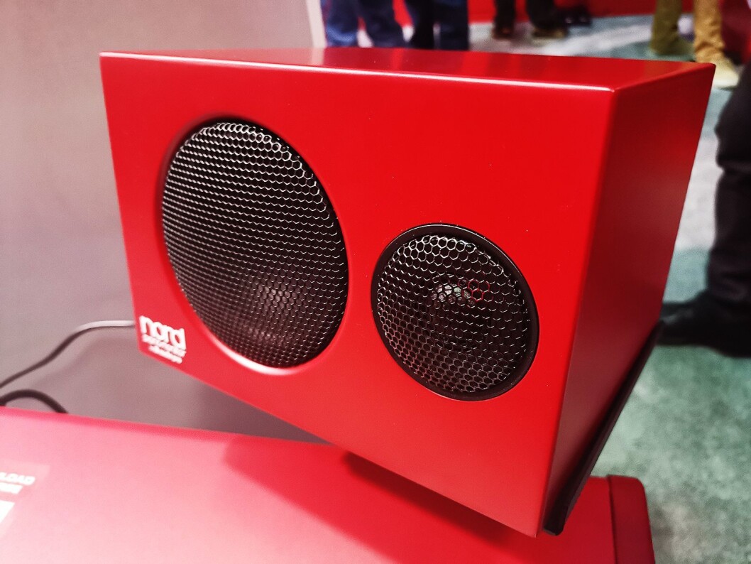 Nord Piano Monitor fra Audio Pro koster 5.000 kroner paret. Foto: Stian Sønsteng. Nord Piano Monitor fra Audio Pro koster 5.000 kroner paret. Foto: Stian Sønsteng.