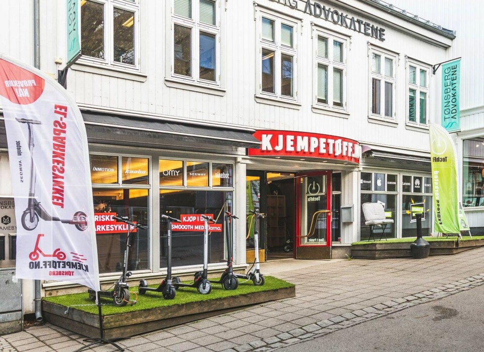 Kjempetøff.no har åpnet ny stor butikk i Tønsberg sentrum. Foto: Andrè Askeland
