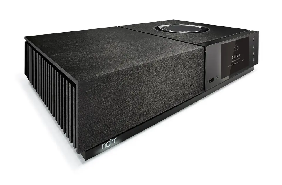 Naim Uniti Nova (bildet) og søsknene Atom og Star fikk i mai Apple AirPlay 2-støtte. Nova og Star fikk i tillegg dab+. Denne modulen kan også ettermonteres. Foto: Naim. Naim Uniti Nova (bildet) og søsknene Atom og Star fikk i mai Apple AirPlay 2-støtte. Nova og Star fikk i tillegg dab+. Denne modulen kan også ettermonteres. Foto: Naim.