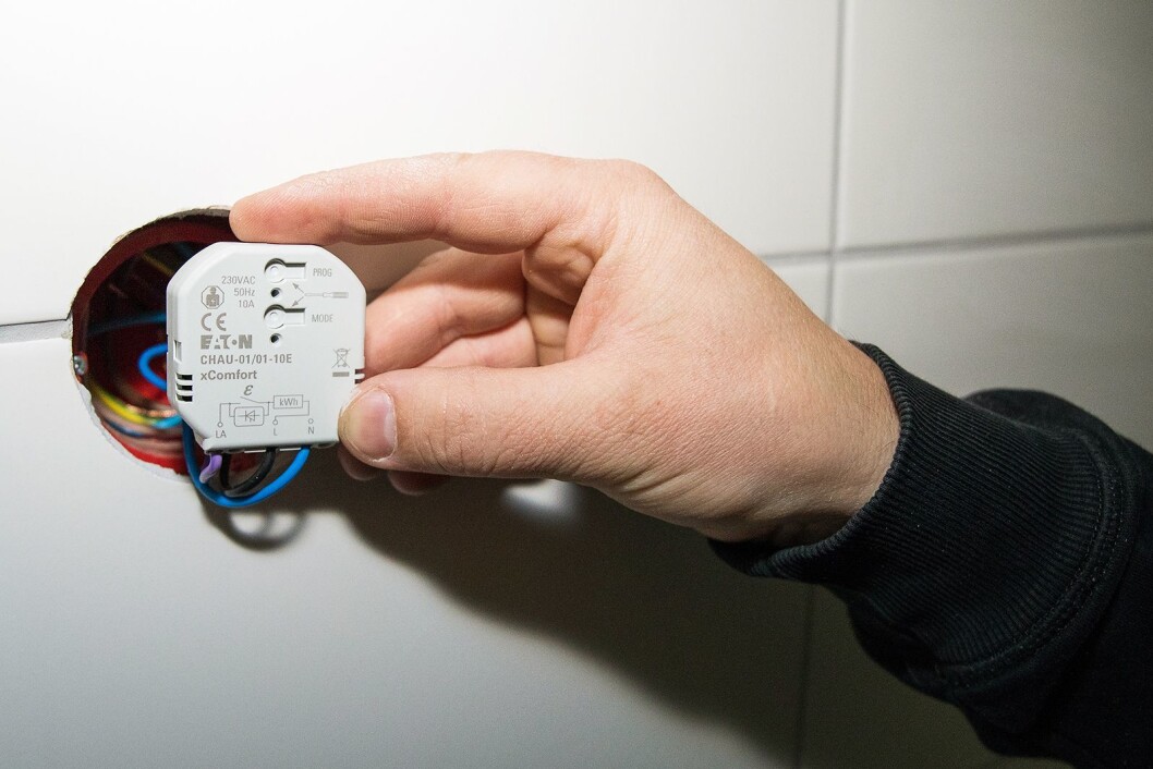 Aktuatoren som kommuniserer trådløst med bryterne. Foto: Eaton. Aktuatoren som kommuniserer trådløst med bryterne. Foto: Eaton.