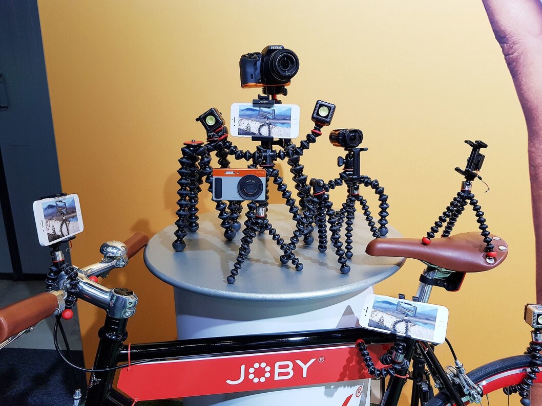 Fotostativene fra Joby Gorillapod skal kunne festes på de fleste steder. Foto: Jan Røsholm. Fotostativene fra Joby Gorillapod skal kunne festes på de fleste steder. Foto: Jan Røsholm.