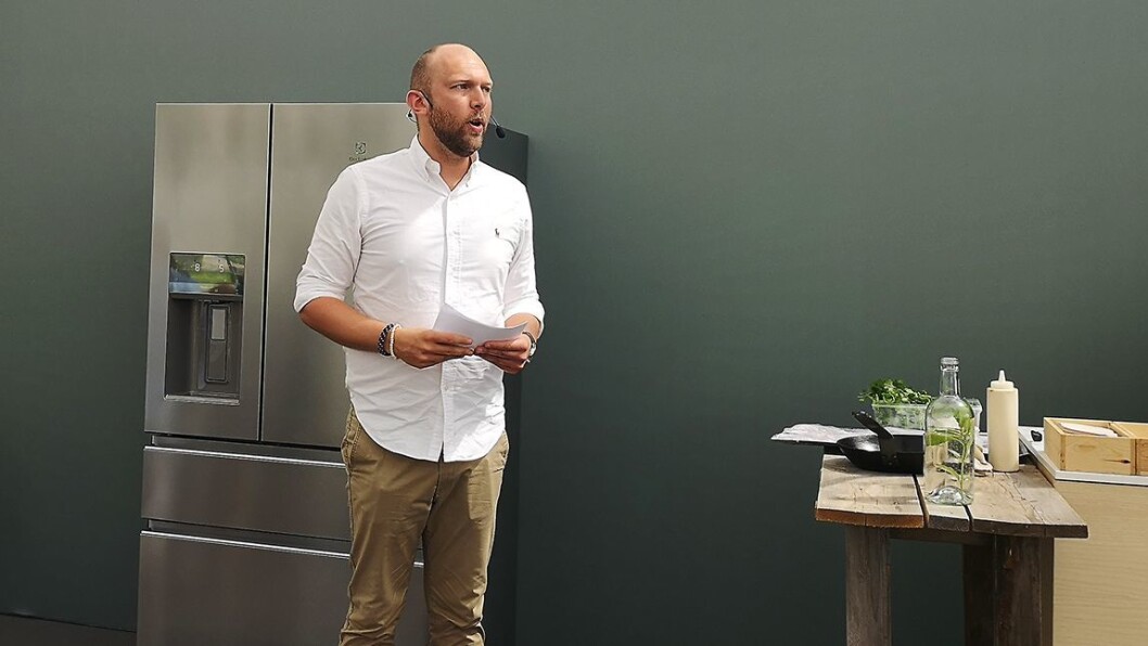 Digital kundeansvarlig i Electrolux Norge, Henning Torsrud, presenterte selskapets Greep Gap-undersøkelse på arrangementet i Stockholm. Foto: Marte Ottemo. Digital kundeansvarlig i Electrolux Norge, Henning Torsrud, presenterte selskapets Greep Gap-undersøkelse på arrangementet i Stockholm. Foto: Marte Ottemo.