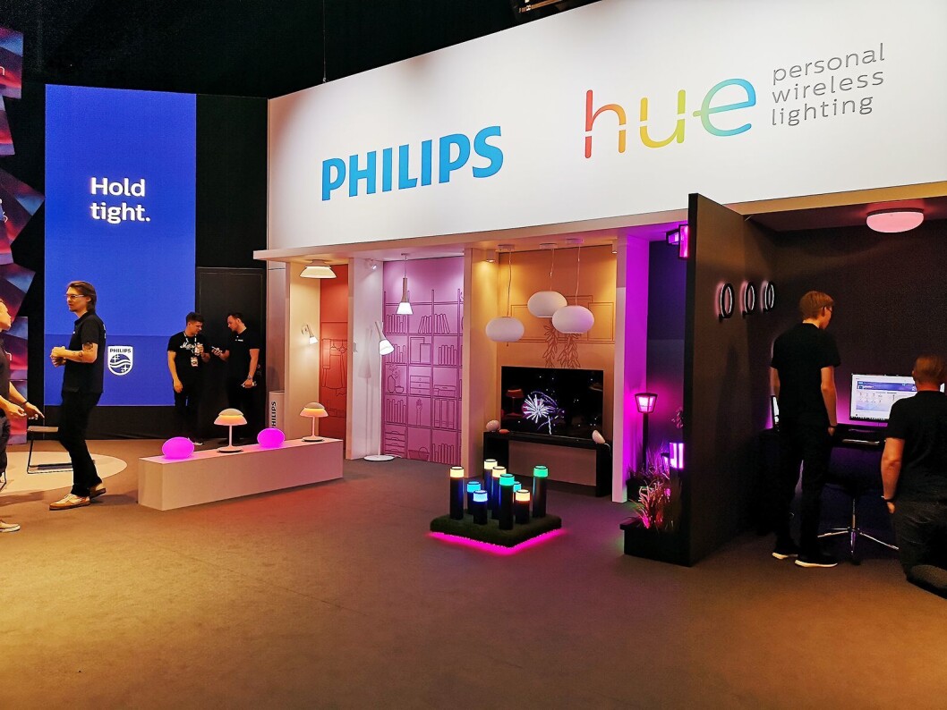Philips stilte ut mange smarthjem-løsninger på Elkjøps Campus-messe. Foto: Marte Ottemo. Philips stilte ut mange smarthjem-løsninger på Elkjøps Campus-messe. Foto: Marte Ottemo.