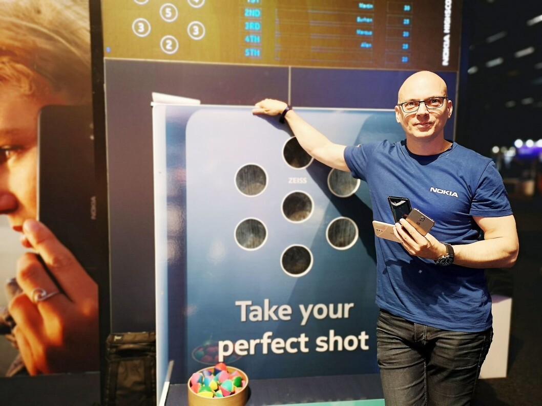Mikko Kääriä, opplæringsansvarlig i Nokia Norden, tror de norske kundene blir stadig mer opptatt av den rene Android-opplevelsen. Foto: Marte Ottemo Mikko Kääriä, opplæringsansvarlig i Nokia Norden, tror de norske kundene blir stadig mer opptatt av den rene Android-opplevelsen. Foto: Marte Ottemo