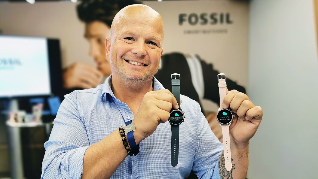 Vidar Svåsand i Fossil-gruppen med sportsklokken Fossil Sport. Foto: Stian Sønsteng Vidar Svåsand i Fossil-gruppen med sportsklokken Fossil Sport. Foto: Stian Sønsteng