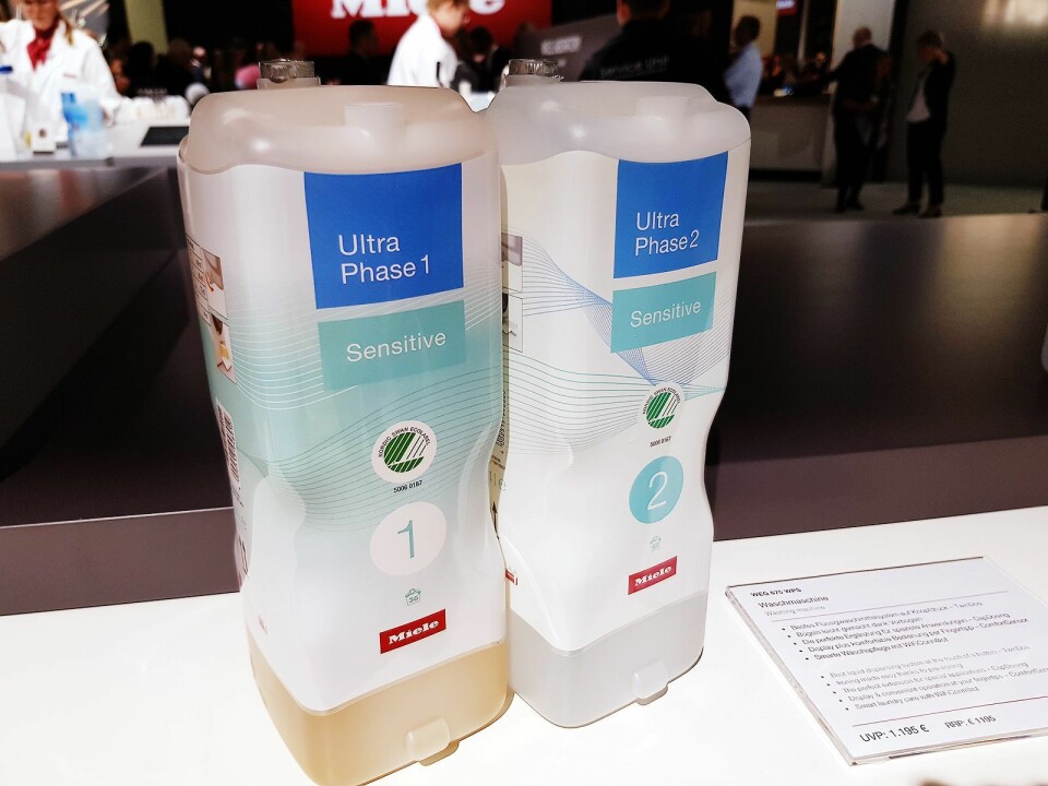 Svanemerket og parfymefritt vaskemiddel utgjør nå over halvparten av TwinDos-salget i Norge. Foto: Jan Røsholm.