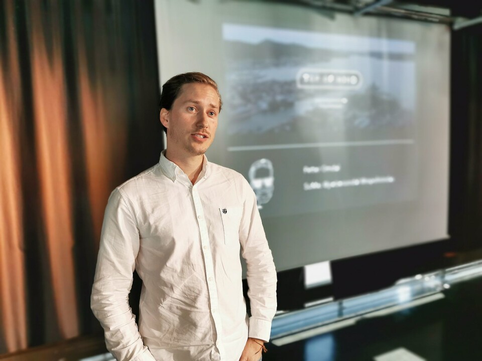 Petter Omdal i det digitale markedsføringsbyrået «Top of Mind» ga en innføring i hvordan man kan lykkes i sin digitale strategi. Foto: Stian Sønsteng.