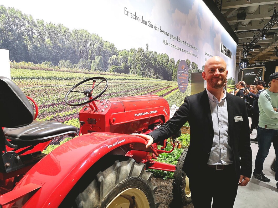 Anders Rosenkrans Gjedsted, nordisk salgssjef i Liebherrs distributør Witt, sier selskapet har 200 produkter på det norske markedet. Foto: Marte Ottemo. Anders Rosenkrans Gjedsted, nordisk salgssjef i Liebherrs distributør Witt, sier selskapet har 200 produkter på det norske markedet. Foto: Marte Ottemo.