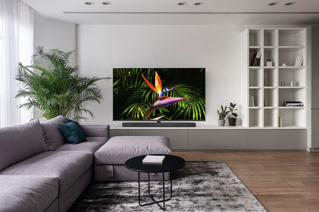 X10-serien er TCLs første generasjon med mini-led. På bildet 65X10 på 65 tommer, som allerede er i handelen til 25.000 kroner. Foto: TCL. X10-serien er TCLs første generasjon med mini-led. På bildet 65X10 på 65 tommer, som allerede er i handelen til 25.000 kroner. Foto: TCL.