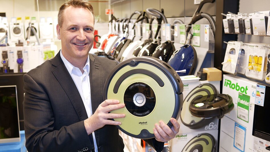 ROBOTENE TAR OVER HJEMMET