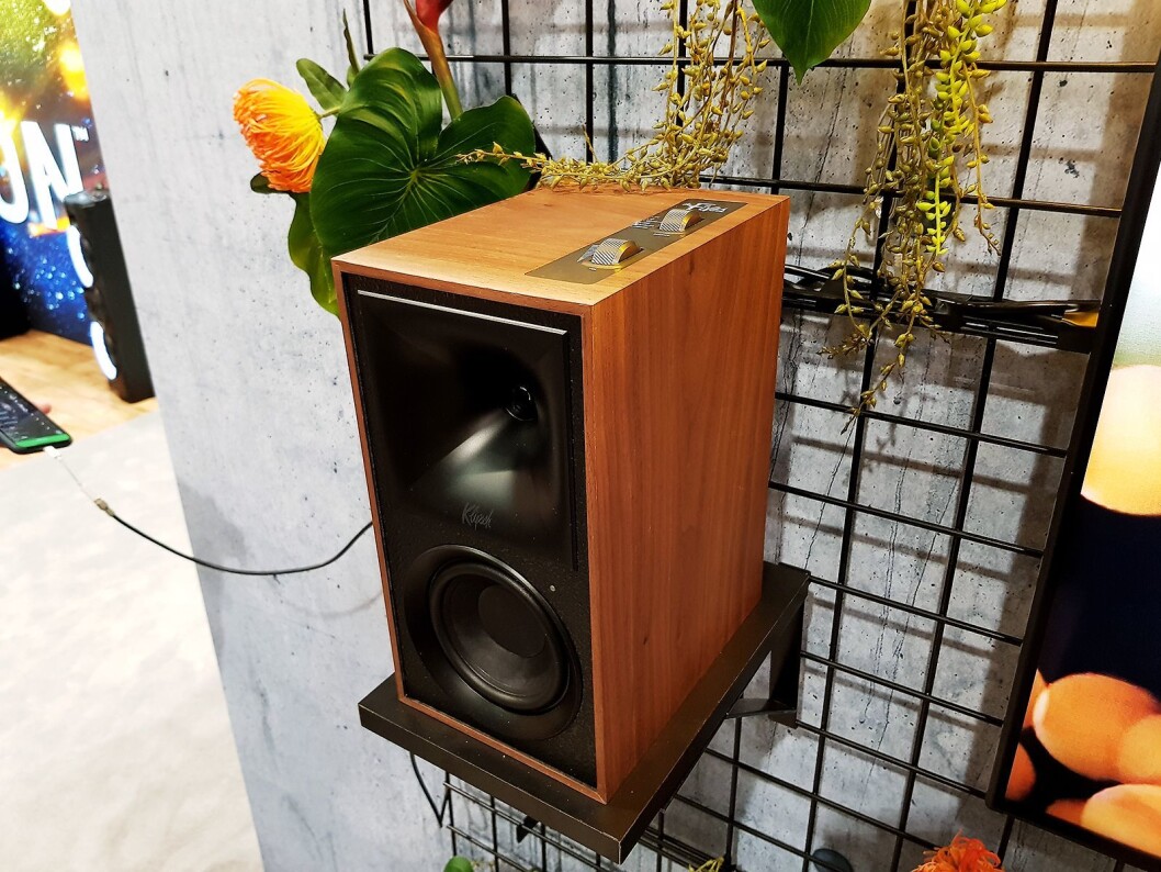 Klipsch The Fives er en aktiv høyttaler med 5 tommers bass. Foto: Jan Røsholm. Klipsch The Fives er en aktiv høyttaler med 5 tommers bass. Foto: Jan Røsholm.