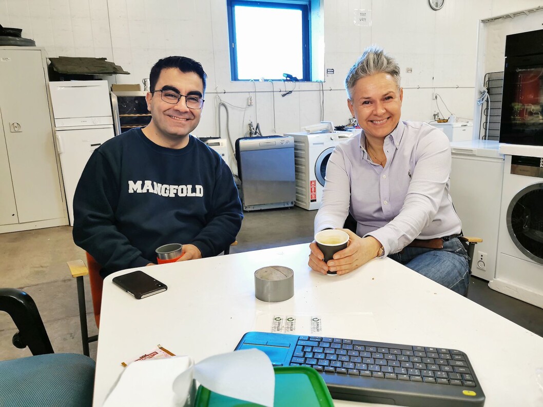 Jawad Azadmehr i Sirkular Gjenbruk samarbeider tett med Guro Kjørsvik Husby i Norsirk. Foto: Stian Sønsteng. Jawad Azadmehr i Sirkular Gjenbruk samarbeider tett med Guro Kjørsvik Husby i Norsirk. Foto: Stian Sønsteng.