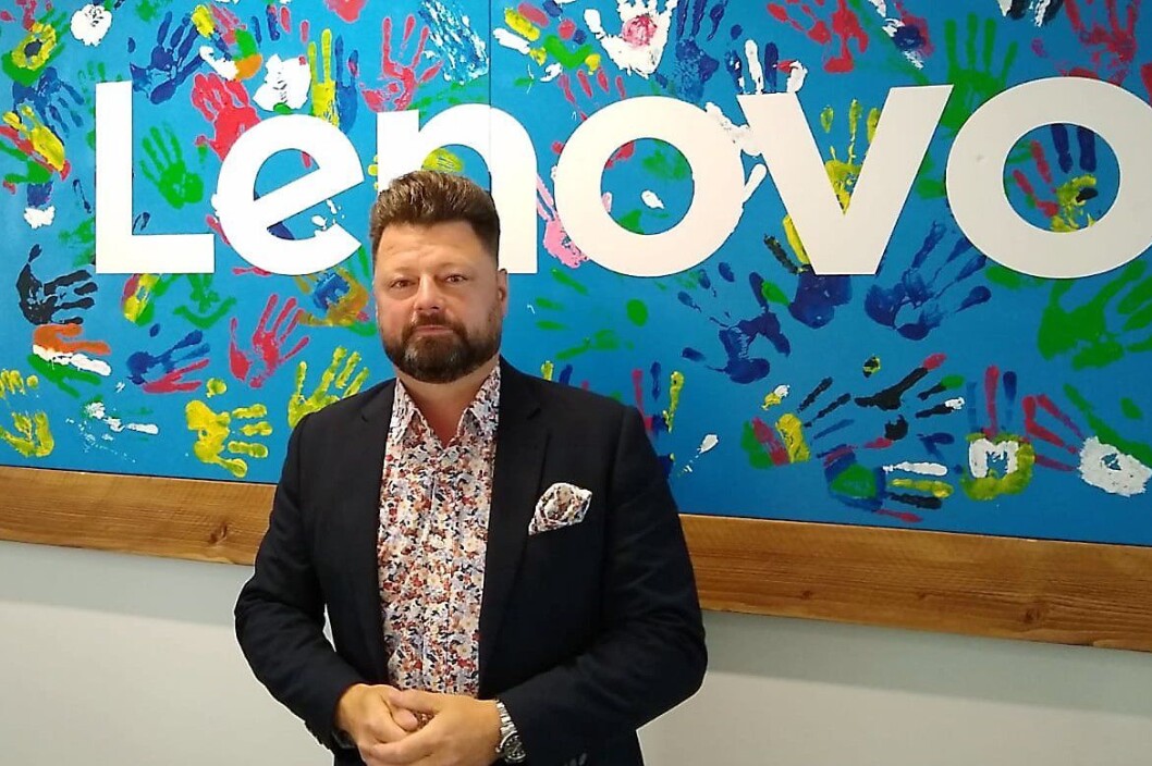 Peter Lundkvist, nordisk markedssjef i Motorola, håper å få på plass en dedikert Motorola-organisasjon i Norge i løpet av kort tid. Foto: Lenovo. Peter Lundkvist, nordisk markedssjef i Motorola, håper å få på plass en dedikert Motorola-organisasjon i Norge i løpet av kort tid. Foto: Lenovo.