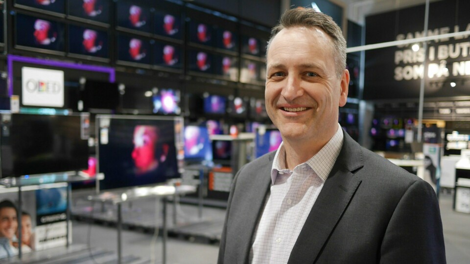 ELEKTRONIKKSALGET FALLER