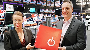 STRØMMER ÅRETS PRESSEKONFERANSE STRØMMER ÅRETS PRESSEKONFERANSE