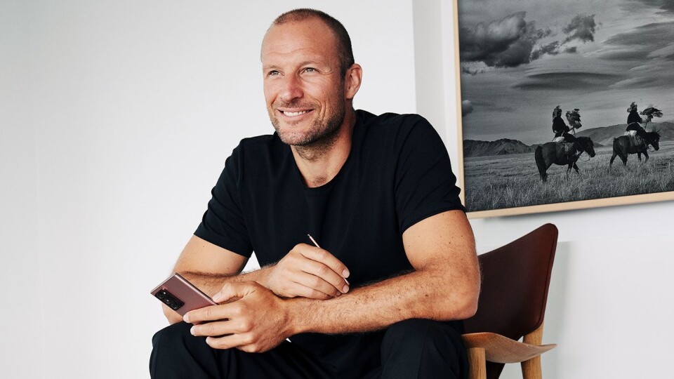Aksel Lund Svindal blir ambassadør for og superbruker av Samsungs produkter. Foto: Samsung