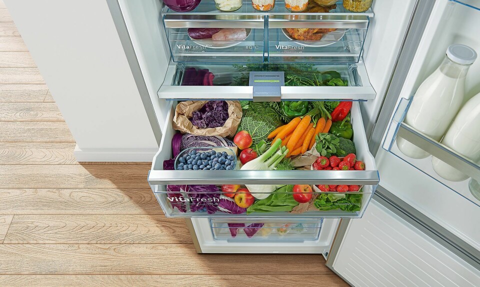 I de nye kjøleskapene fra Bosch skal det være god plass til både grønnsaker og kjøtt. Foto: BSH.