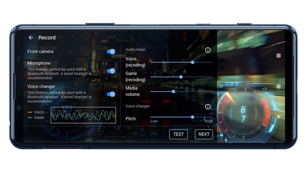 Med appen Game Enhancer kan spillere ta opp og legge ut egne spillprestasjoner. Foto: Sony. Med appen Game Enhancer kan spillere ta opp og legge ut egne spillprestasjoner. Foto: Sony.
