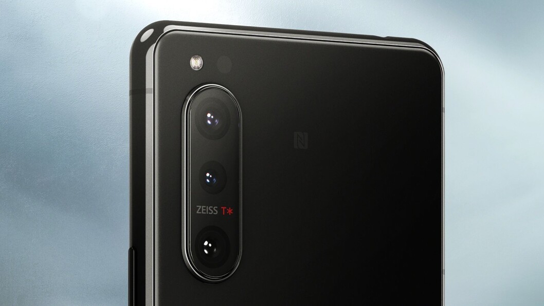 Sony bruker kameralinser fra Zeiss som er optimalisert for selskapets telefoner. Foto: Sony. Sony bruker kameralinser fra Zeiss som er optimalisert for selskapets telefoner. Foto: Sony.