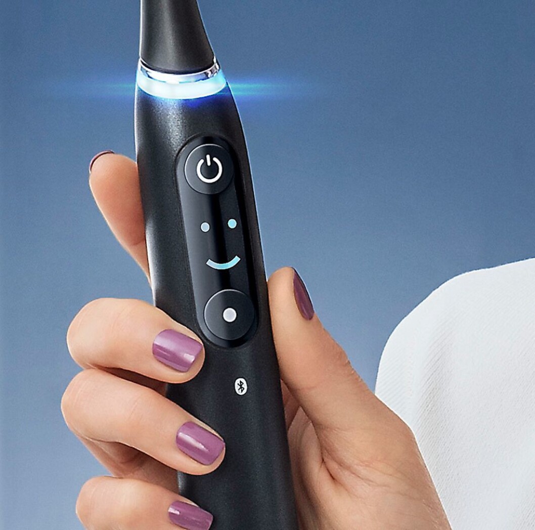 Oral-B iO Serie 9 er kåret til «Årets småelektriske produkt 2020/2021». Foto: Oral-B. Oral-B iO Serie 9 er kåret til «Årets småelektriske produkt 2020/2021». Foto: Oral-B.
