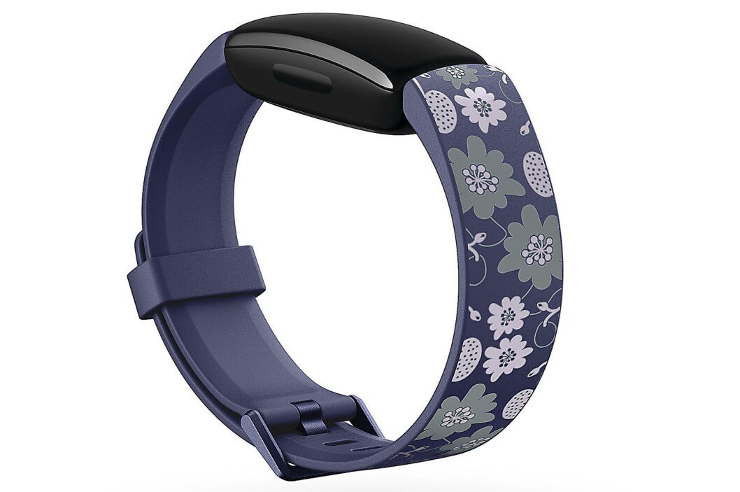 Fitbit Inspire 2 kommer med flere ulike bånd som lar brukeren tilpasse designet til sin egen smak. Foto: Fitbit. Fitbit Inspire 2 kommer med flere ulike bånd som lar brukeren tilpasse designet til sin egen smak. Foto: Fitbit.