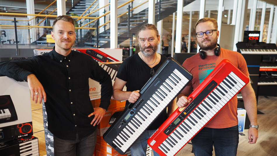 DOBLING FOR RØDE OG CASIO