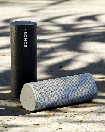 Sonos Roam kommer i fargene Lunar White og Shadow Black. Foto: Sonos Sonos Roam kommer i fargene Lunar White og Shadow Black. Foto: Sonos