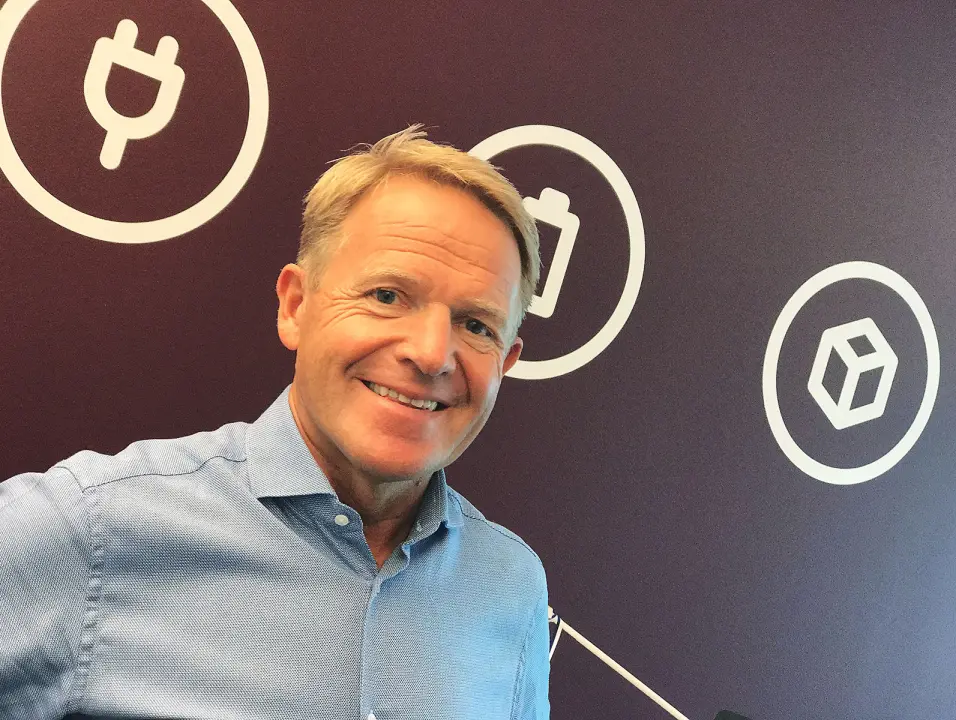 Direktør Stig Ervik i returselskapet Norsirk sier de fortsatt ser mange kjøleskap med ozonødeleggende gasser bli levert til gjenvinning. Foto: Norsirk Direktør Stig Ervik i returselskapet Norsirk sier de fortsatt ser mange kjøleskap med ozonødeleggende gasser bli levert til gjenvinning. Foto: Norsirk