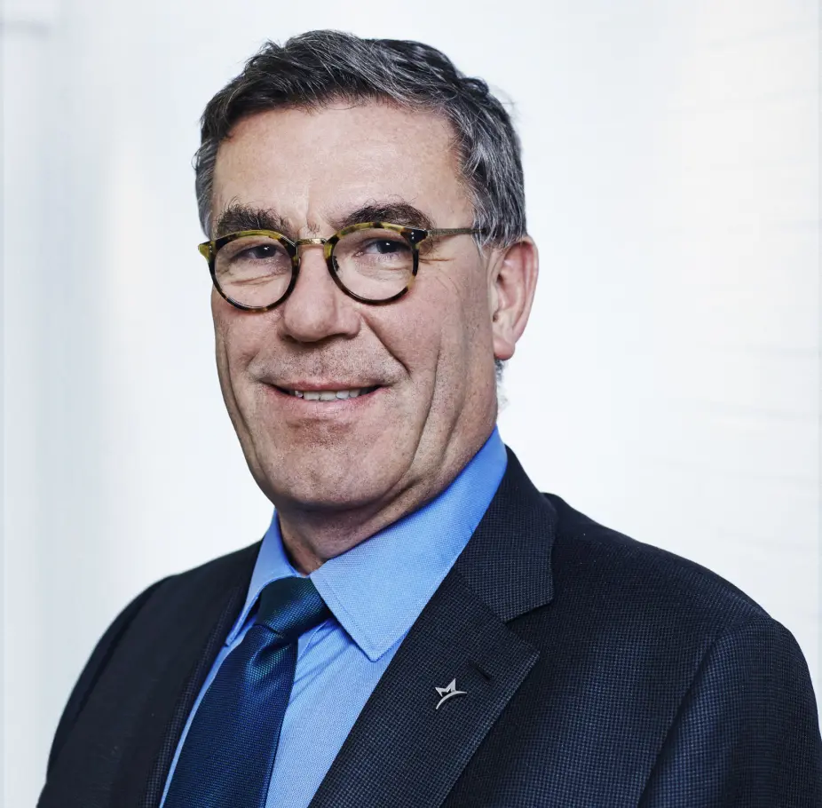 Stein Erik Hagens investeringsselskap Canica kjøpte Komplett Group for ti år siden, og tok selskapet av børs. I februar ble det kjent at Hagen ønsker å selge seg ned i selskapet gjennom en børsnotering i løpet av 2021. Foto: Orkla Stein Erik Hagens investeringsselskap Canica kjøpte Komplett Group for ti år siden, og tok selskapet av børs. I februar ble det kjent at Hagen ønsker å selge seg ned i selskapet gjennom en børsnotering i løpet av 2021. Foto: Orkla
