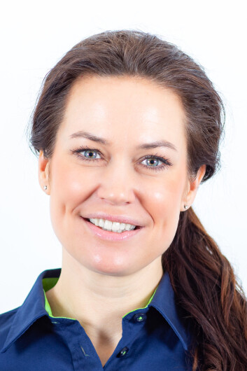 Camilla Skjelsbæk Gramstad, bærekraftsansvarlig i Elkjøp, sier de butikkansatte har fått opplæring og er klare til å veilede kundene i de nye energimerkene. Foto: Elkjøp Camilla Skjelsbæk Gramstad, bærekraftsansvarlig i Elkjøp, sier de butikkansatte har fått opplæring og er klare til å veilede kundene i de nye energimerkene. Foto: Elkjøp