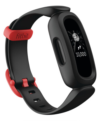 Nye Ace 3 kommer i to ulike fargerkombinasjoner. Her i sort versjon. Foto: Fitbit Nye Ace 3 kommer i to ulike fargerkombinasjoner. Her i sort versjon. Foto: Fitbit