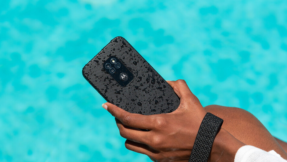MOTOROLA DEFY