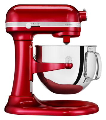 KitchenAid Artisan 5KSM7580XECA har ekstra stor bolle på 6,9 liter der den vanlige har 4,8 liter. KitchenAids kraftigste kjøkkenmaskin for Europa, med 1,3 hestekrefter uteffekt (956W). Pris: 11.000,- KitchenAid Artisan 5KSM7580XECA har ekstra stor bolle på 6,9 liter der den vanlige har 4,8 liter. KitchenAids kraftigste kjøkkenmaskin for Europa, med 1,3 hestekrefter uteffekt (956W). Pris: 11.000,-