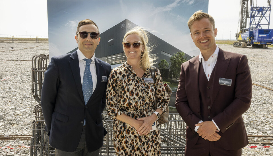 Fabrizio Fonte (f. v., finansdirektør Smeg Nordic), Ulrika Theander (adm. direktør Smeg Nordic) og Christopher Thomsen (kommersiell direktør MG Real Estate). Foto: MG Real Estate