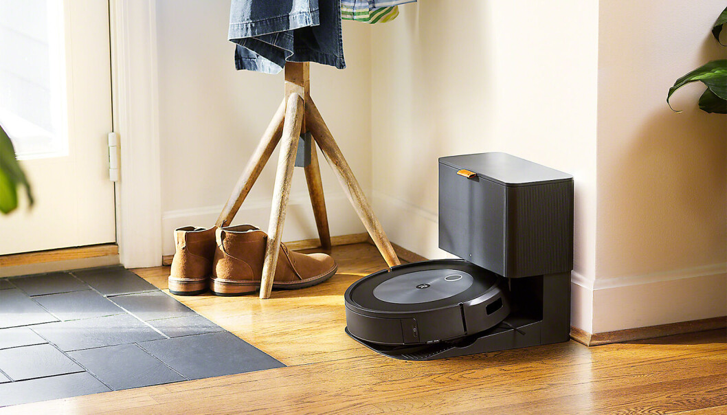 iRobot Roomba j7+ inkluderer Clean Base ekstern støvbeholder. Pris: 11.500,- Foto: iRobot iRobot Roomba j7+ inkluderer Clean Base ekstern støvbeholder. Pris: 11.500,- Foto: iRobot