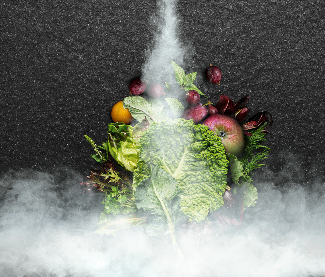 Slik illustrerer Liebherr HydroBreeze-funksjonen, der en fin tåkedis med vanndråper dekker frukt og grønnsaker for å gi en bedre oppbevaring. Foto: Liebherr